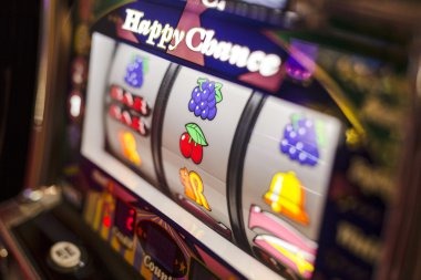 babe mobile app interface showing slot games and live dealer tables